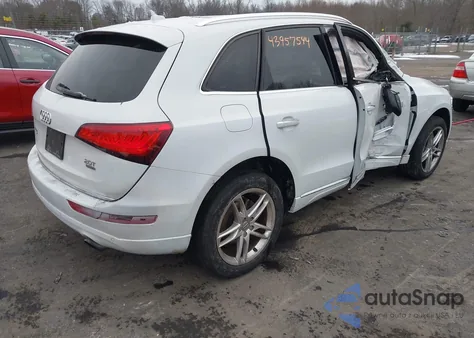 2016 Audi Q5 2.0T Premium z USA, uszkodzony, nr VIN WA1L2AFP6GA149688